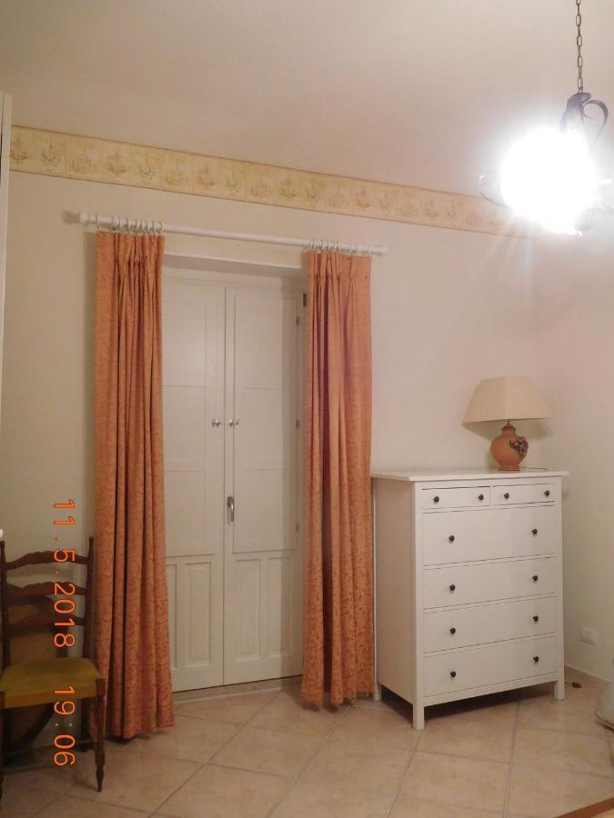דירות סירקוזה Casa Anita מראה חיצוני תמונה